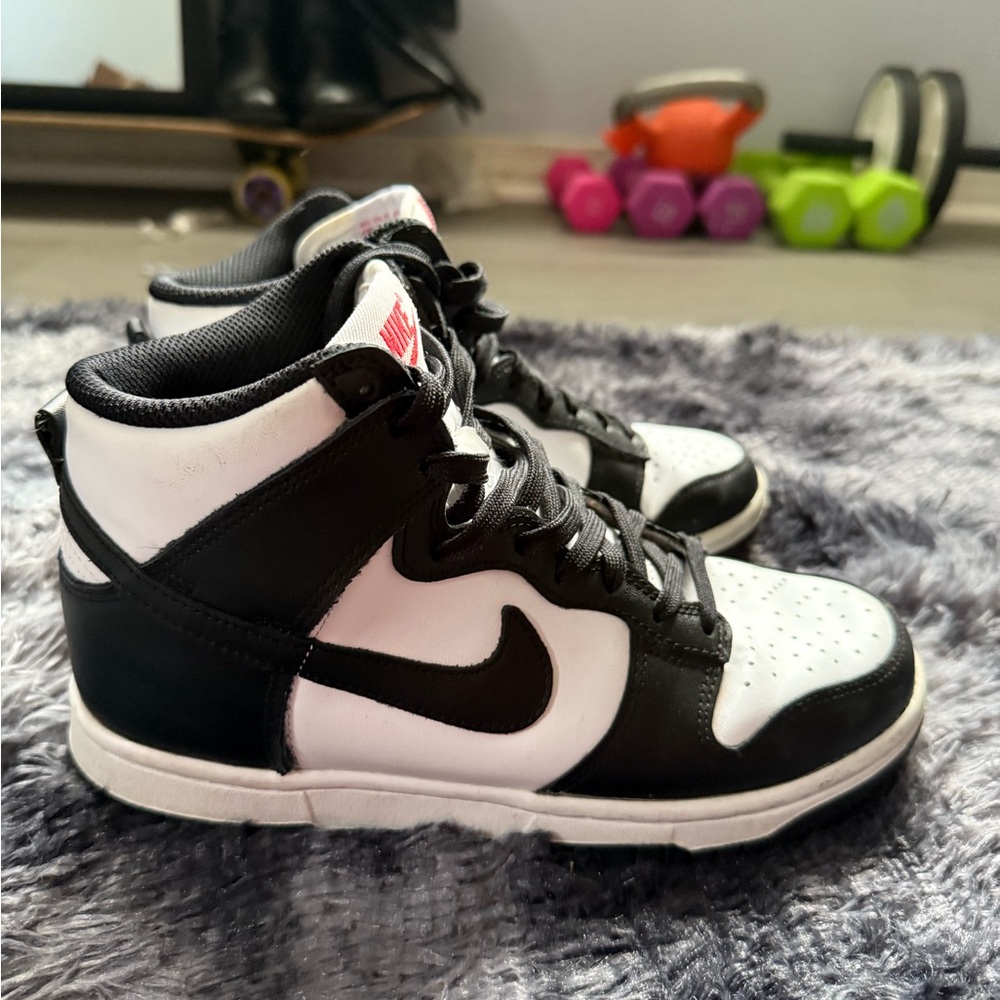 Nike Dunk High Panda